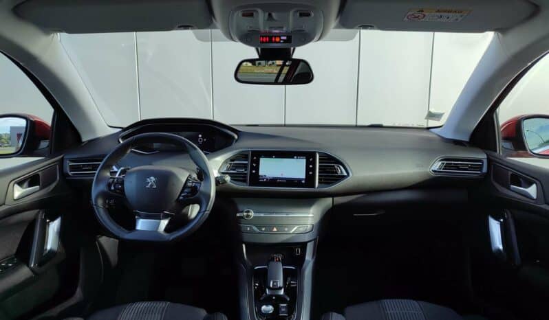 Peugeot 308 Allure Pack 1.2 130 EAT8 complet